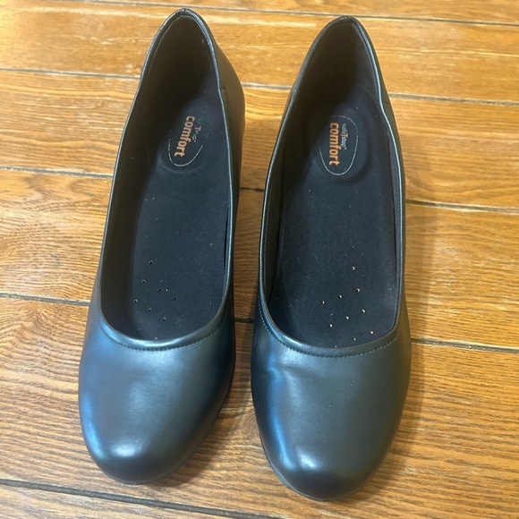 SAFETSTEP BLACK FAUX LEATHER Pumps WEDGE STYLE WORK SHOES Oil /slip Resis SZ 9 - Picture 2 of 8